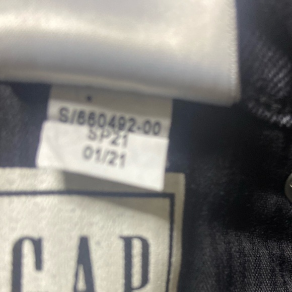 GAP Premium Denim Cigarette High Rise Jeans Petite Raw Hem Black Wash Size 26P - Picture 3 of 6